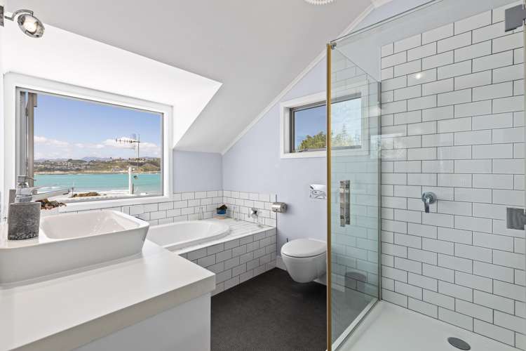 234 Sutherland Road Lyall Bay_8
