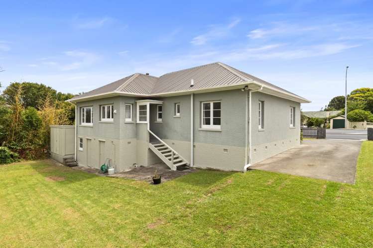 41 KITCHENER ROAD Waiuku_14