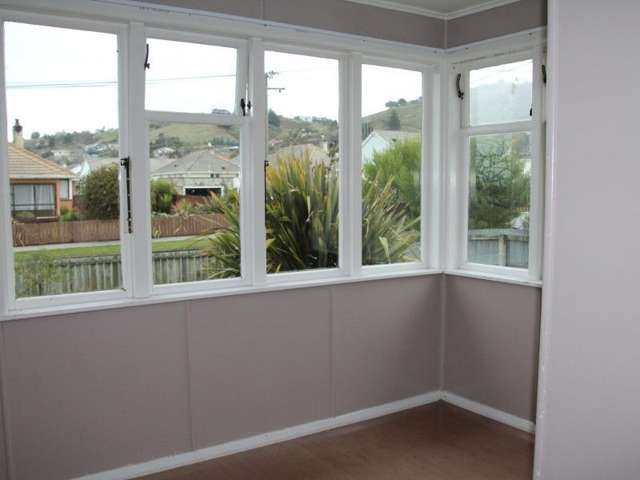 16 Harlech Street Oamaru_3