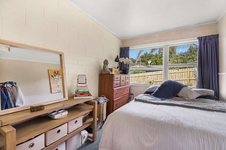 22A&B Tui Crescent Maunu_9