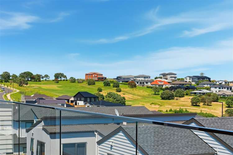 13 Whale Bay Rise Gulf Harbour_18