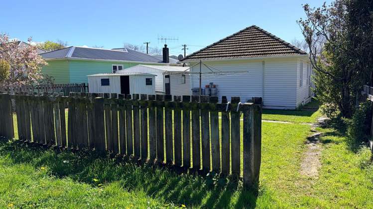 19 Hay Street Wainuiomata_19