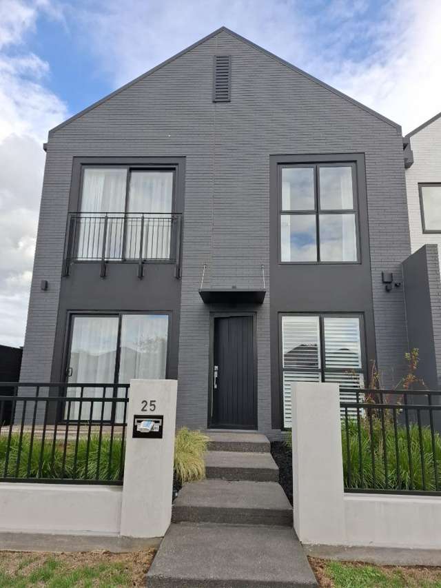 Townhouse in Norfolk Downs