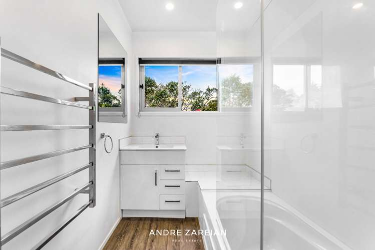 2/155 Oaktree Avenue Browns Bay_8