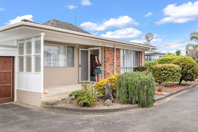 Solid Brick & Tile | Heart of Kensington