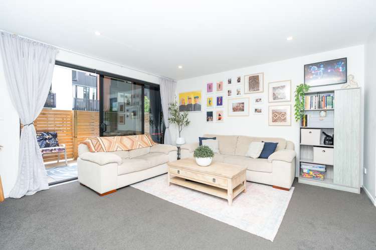 7/182 London Street Hamilton Central_13