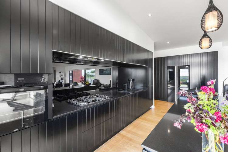 812 Ruapuke Road Raglan_8