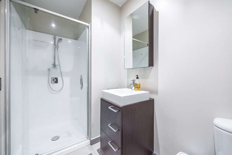 301c/130 Anzac Street Takapuna_16