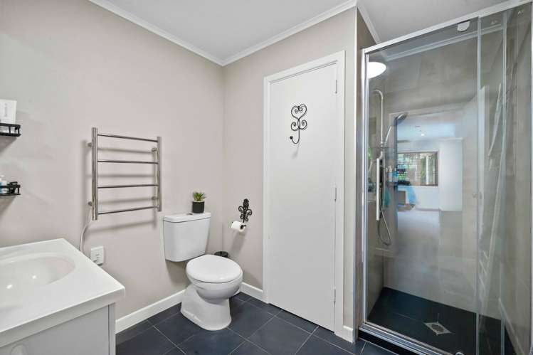 86 Kolmar Road Papatoetoe_11