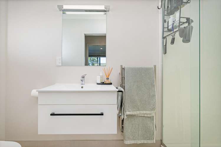 10 Voyager Place Cooks Beach_20