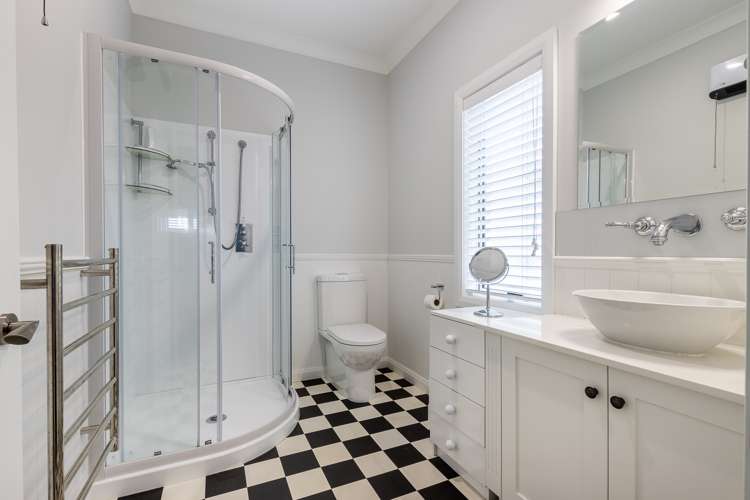 35 Kingdon Street Leamington_11