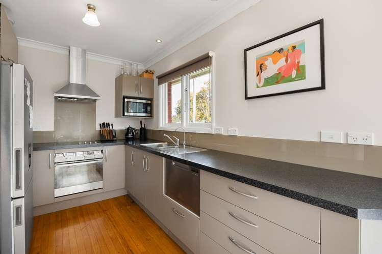 85 Thompson Street Leamington_5