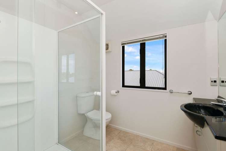 2 Parkinson Place Woodend_10