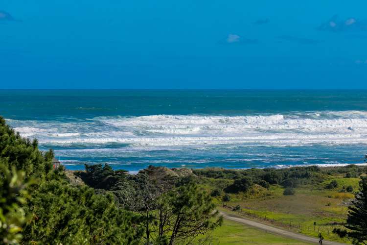 393 Motutara Road Muriwai_15
