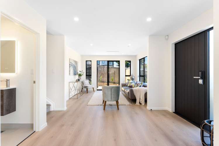 21A & 21C Crosby Road West Harbour_11