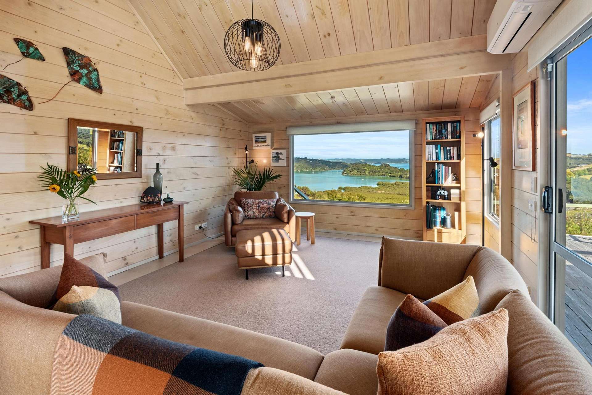 16 Lichen Grove Russell_0