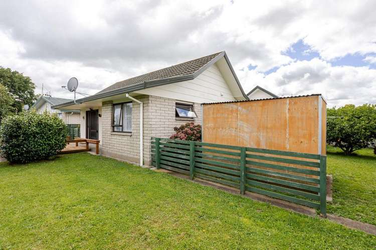 14A George Street Dannevirke_9