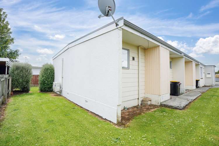 90 Herriot Street Richmond_29