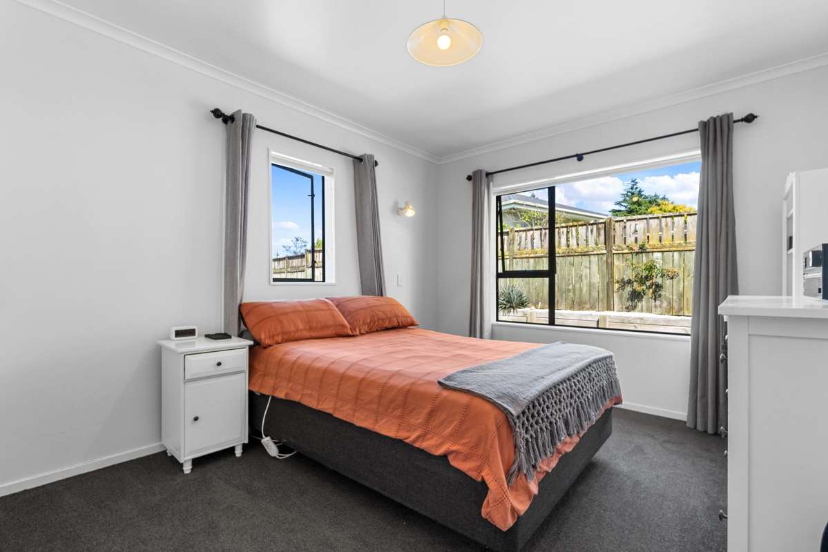 2/44 Picquet Hill Road_1
