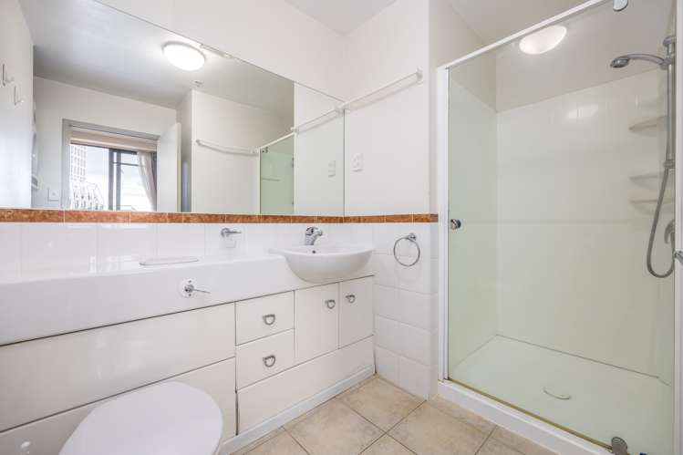 11b/14 Waterloo Quadrant Auckland Central_12