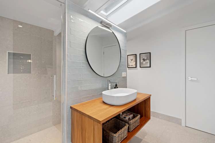 115 Waitangi Falls Road Glenbrook_16