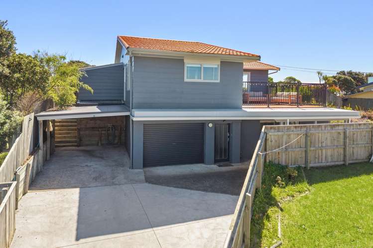 17 Moana Street Otaki Beach_5