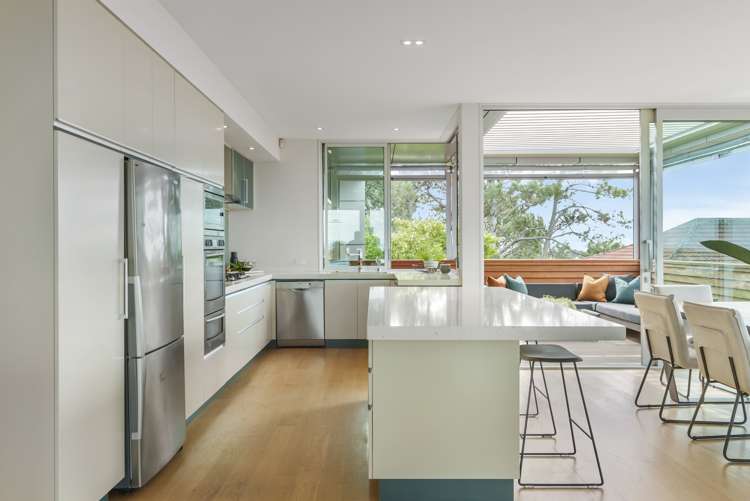 451 East Coast Road Murrays Bay_22