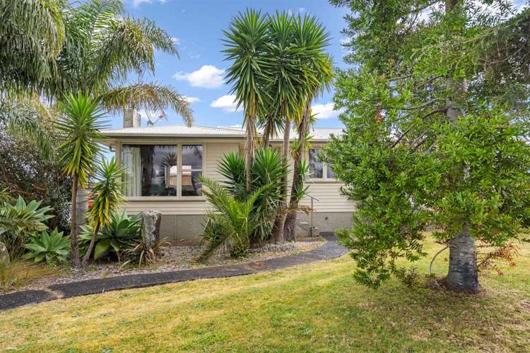 27 Corks Road Te Kamo_23