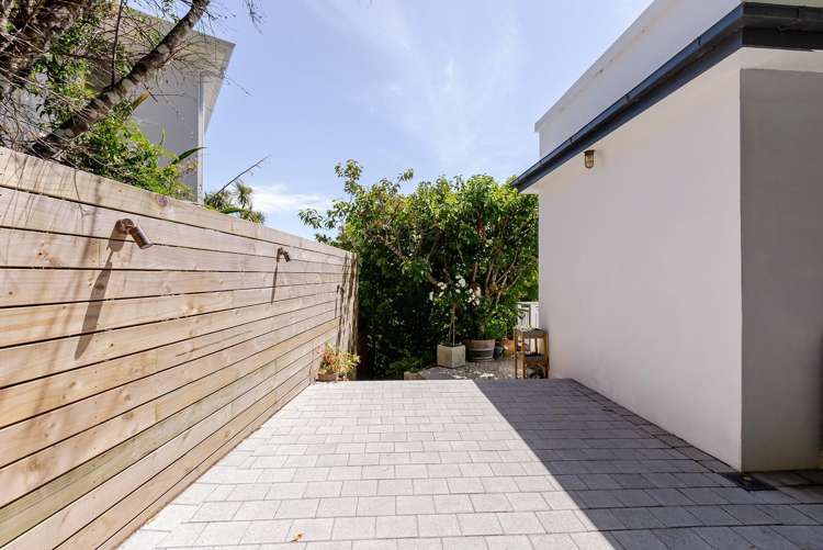 31 Walter Road Eastbourne_16