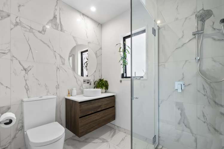 6 Timara Crescent Burwood_32