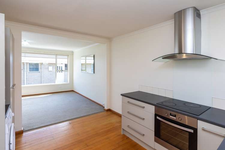 2/42 Aylmer Street Somerfield_4