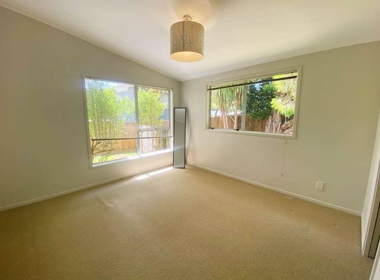36 Temuri Place Glendene_11