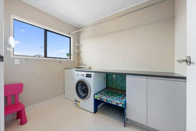 28 Luton Avenue Sunnyhills_17