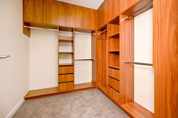 2 Wheki Place Swanson_8