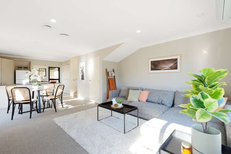 77 Woodhouse Avenue Karori_8