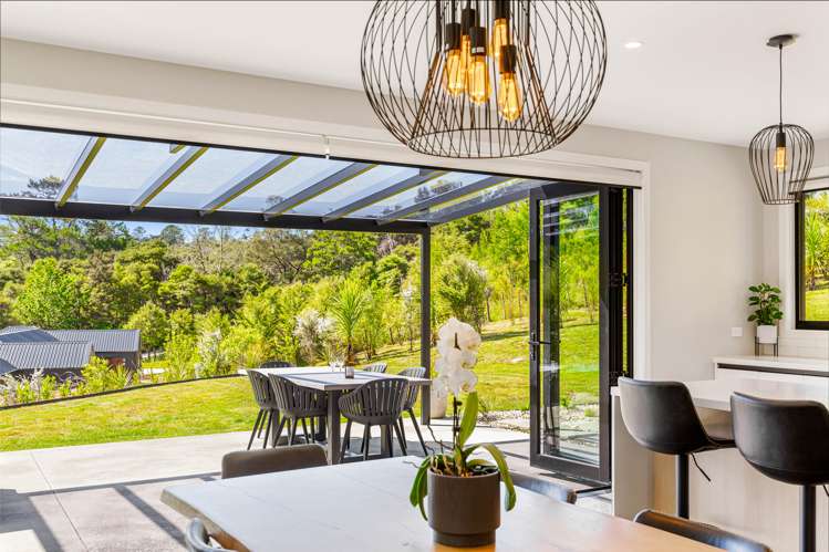 224 Birdwood Road Massey_1