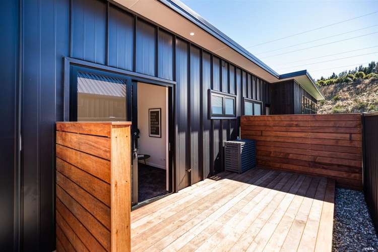 31 Walton Way Lower Shotover_21