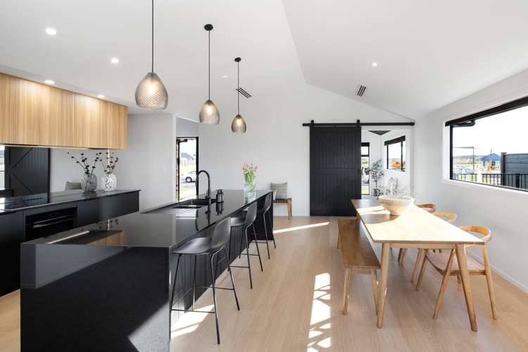 36 Isobel Hodgson Drive Cambridge_20