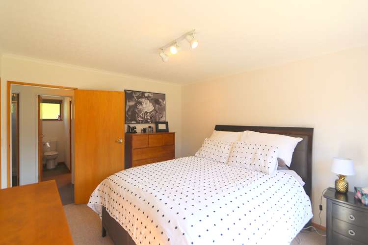 98 Grant Road Otatara_27