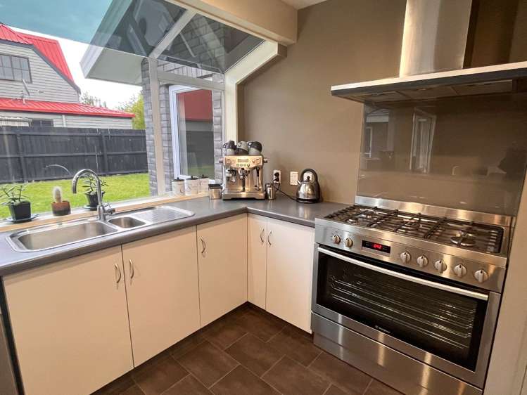 142 Royal Park Drive Parklands_2