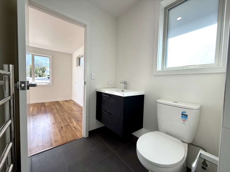 2/19A East Street Raglan_18