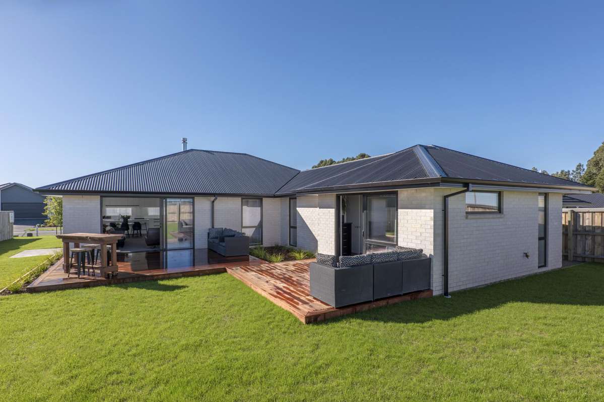3 Bob Reid Crescent_5