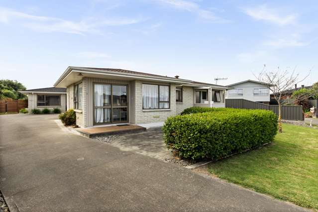 1/5 Somerset Place Taradale_1