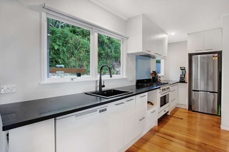 2/64 Alton Avenue Hillcrest_7