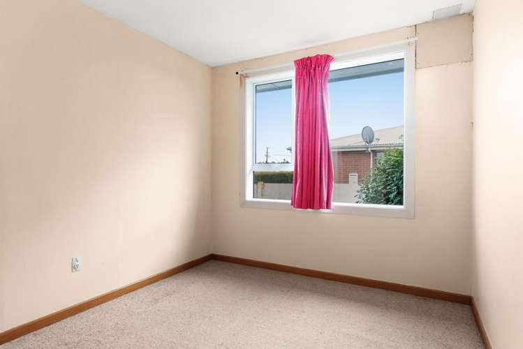 6 Anderson Place Gore Surrounds_11