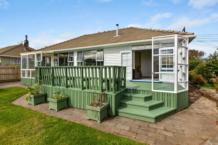 11 Karaka Street Merrilands_17