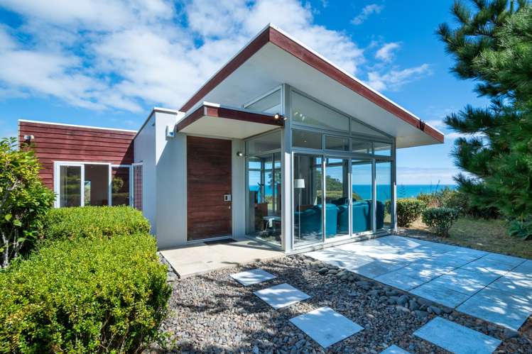 449 Oaia Road, Muriwai Beach_0