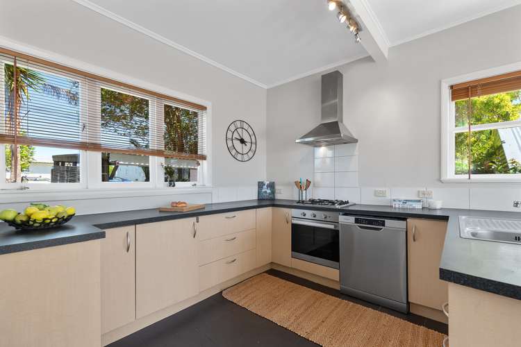 93 Queen Street Northcote Point_8