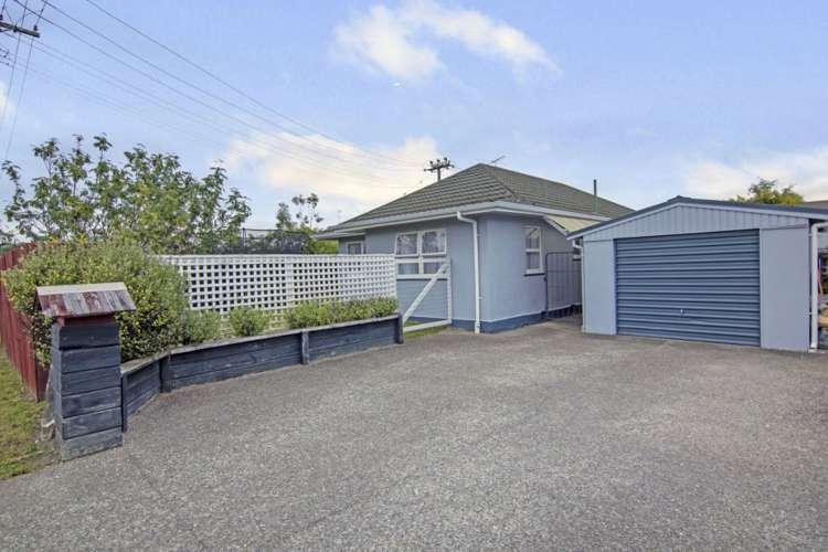 76 Neale Avenue Stoke_1