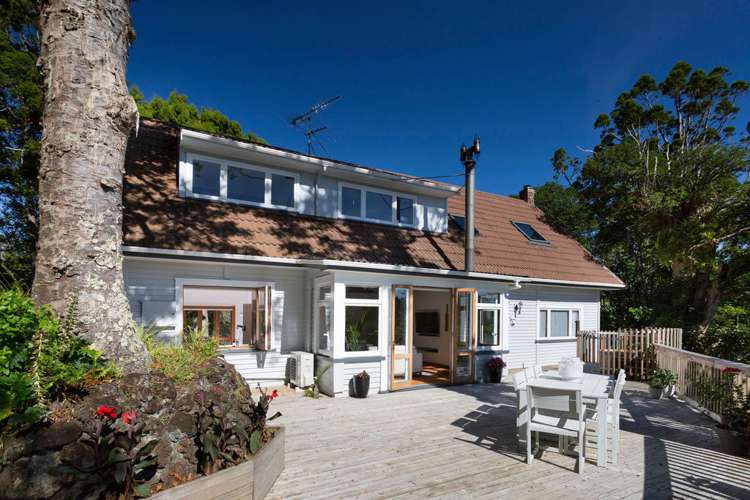 1 Tanekaha Road Titirangi_8